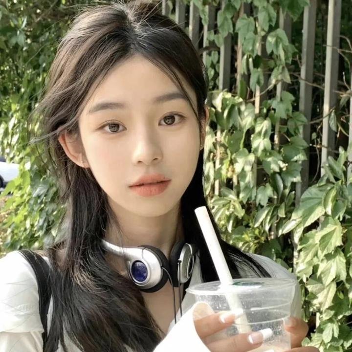 077情报员：核子间谍战
